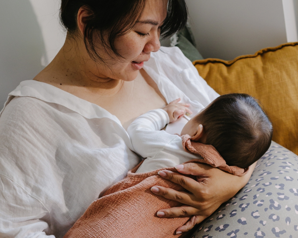 article nobodytoldme, quand mettre son bébé au sein ? comprendre le rythme et les besoins en allaitement